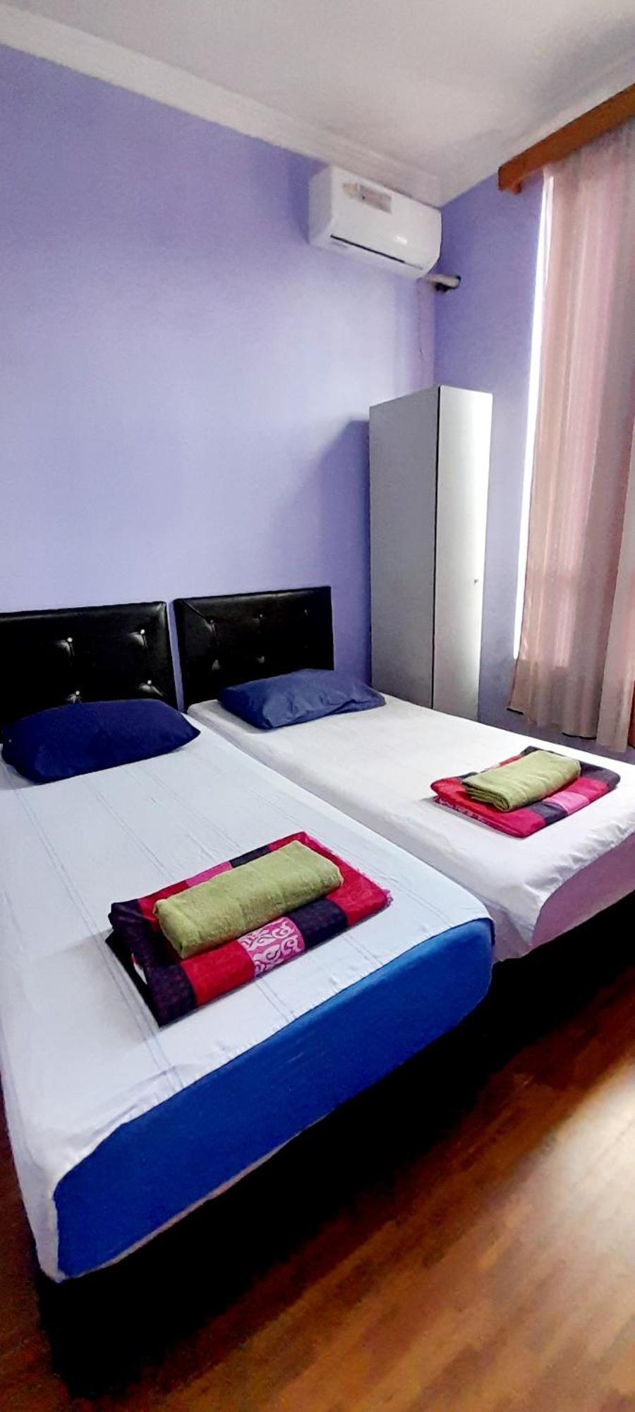 Guesthouse Qeti Batumi Bagian luar foto